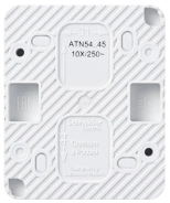Розетка IP54 с/з и шторками Systeme Electric AtlasDesign ATN540145