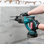 Перфоратор аккумуляторный Makita DHR202RF
