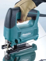 Электролобзик Makita MT M4301B
