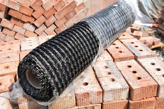 Базальтовая сетка для кладки LIHTAR 25x25 мм (1х10 м)