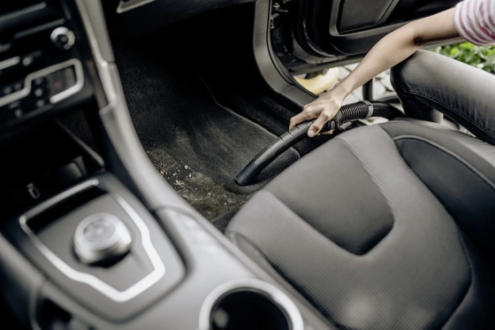 Пылесос Karcher WD 3 P (1.628-175.0) с розеткой для электроинструмента