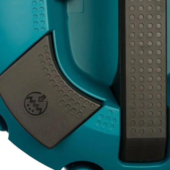 Пылесос строительный Makita (VC2512L)