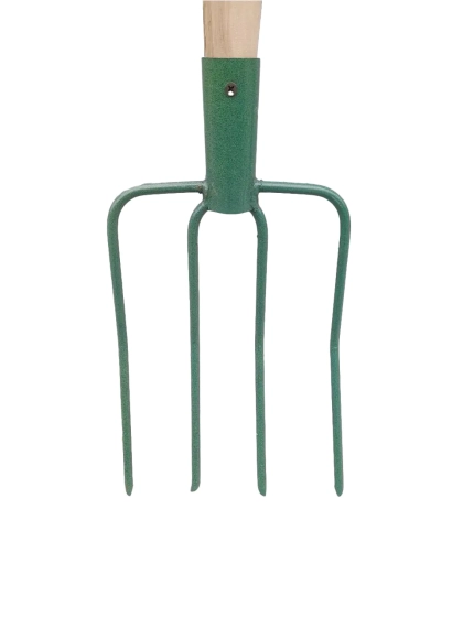 Вилы 4-х рогие сенные с черенком 1,2 м